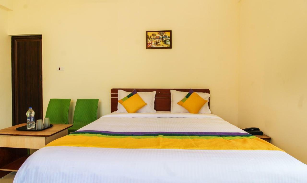 Hotel Treebo Trip Riyas Grand Tirupati Exteriér fotografie