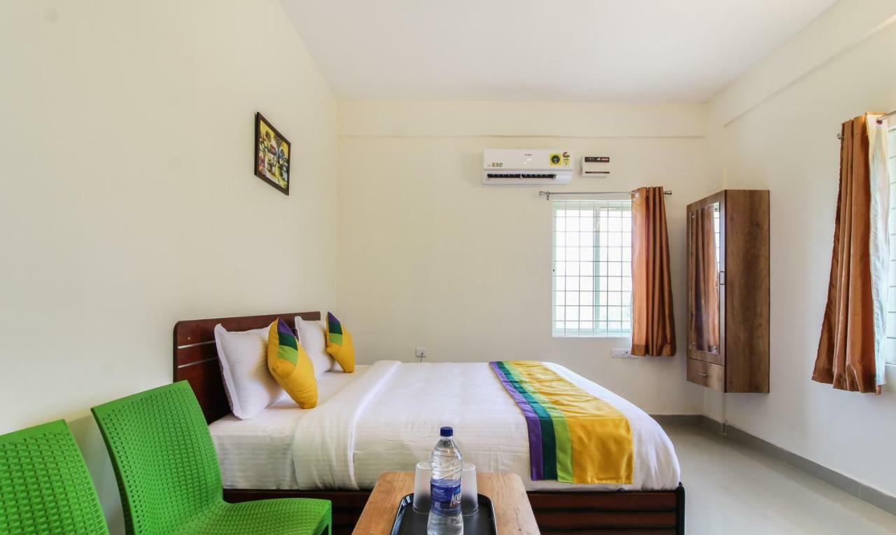 Hotel Treebo Trip Riyas Grand Tirupati Exteriér fotografie