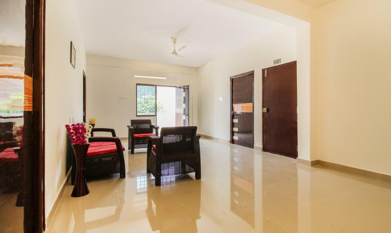 Hotel Treebo Trip Riyas Grand Tirupati Exteriér fotografie